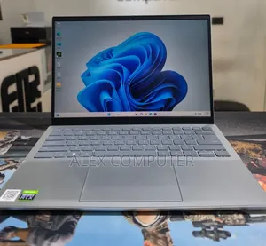 New Laptop Dell Inspiron 14 16GB Intel Core i7 SSD 512GB