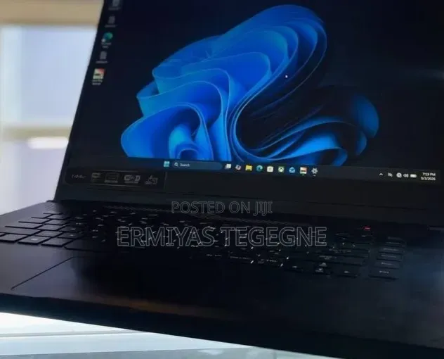 New Laptop Asus ROG Strix G15 16GB AMD Ryzen 7 SSD 512GB
