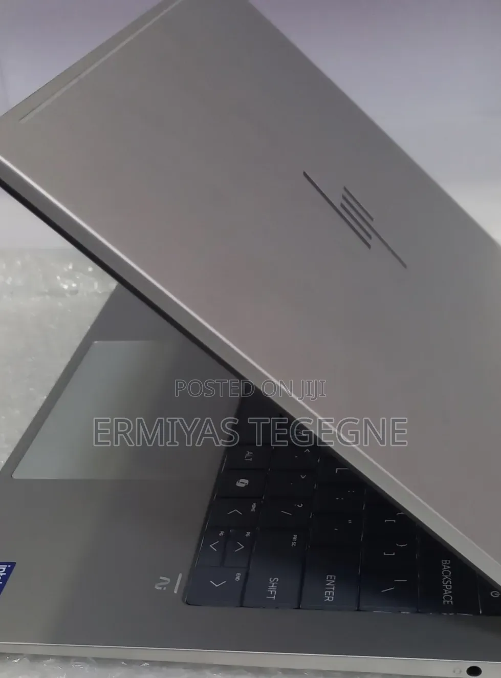 New Laptop HP OmniBook 7 14" 16GB Intel Core Ultra 7 SSD 512GB