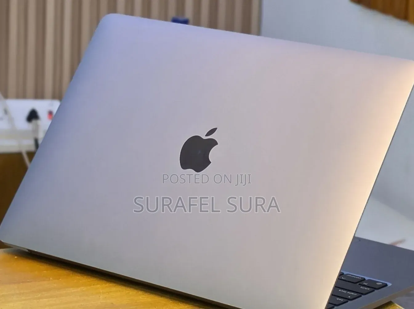 New Laptop Apple MacBook Air 2020 M1 16GB Apple M1 SSD 512GB