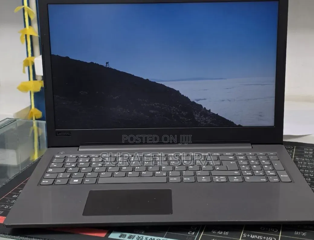 New Laptop Lenovo Ideapad 3 8GB Intel Core i3 HDD 1T