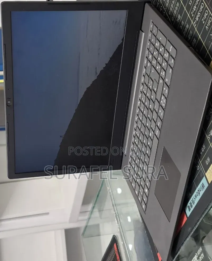 New Laptop Lenovo Ideapad 3 8GB Intel Core i3 HDD 1T