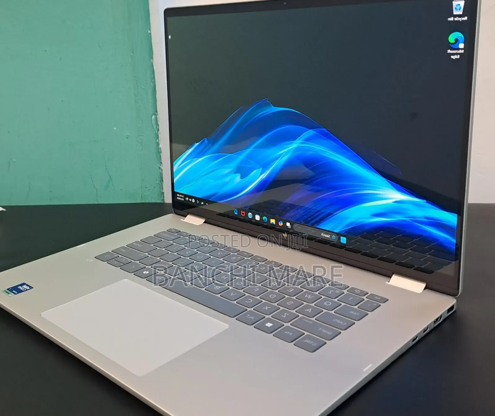 New Laptop HP OmniBook Ultra Flip 16" 16GB Intel Core Ultra 7 SSD 1T
