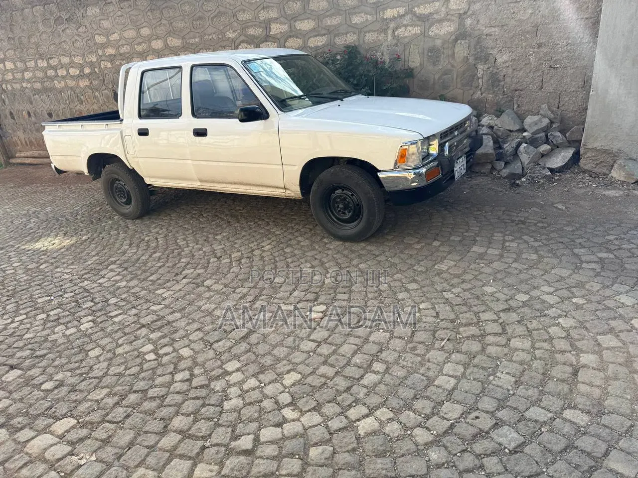 Toyota Hilux 1994 White