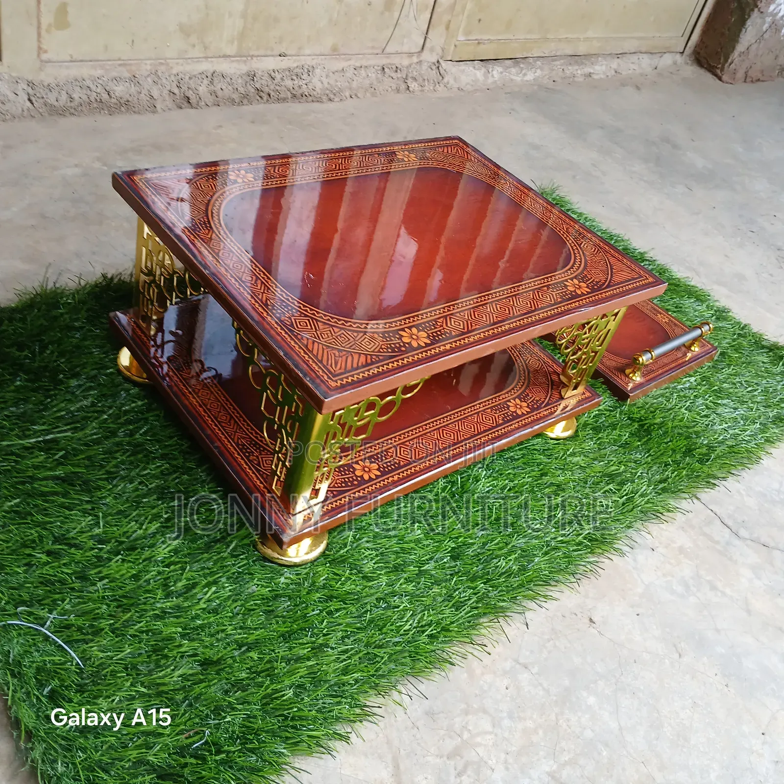 Empxy ረከቦት