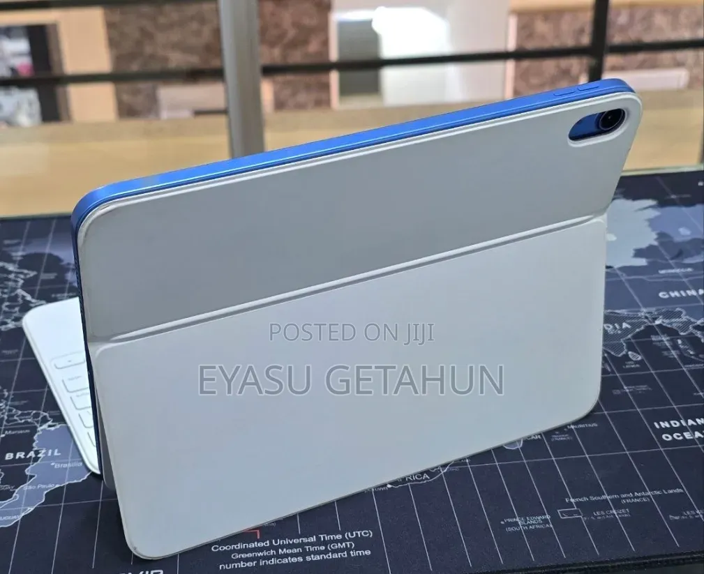 New Apple iPad (2022) 64 GB