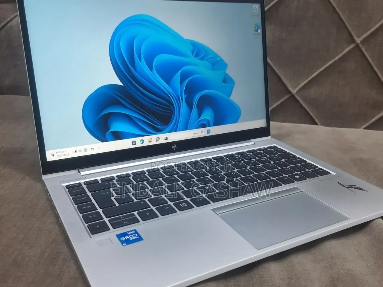 New Laptop HP EliteBook 840 G8 16GB Intel Core i5 SSD 512GB