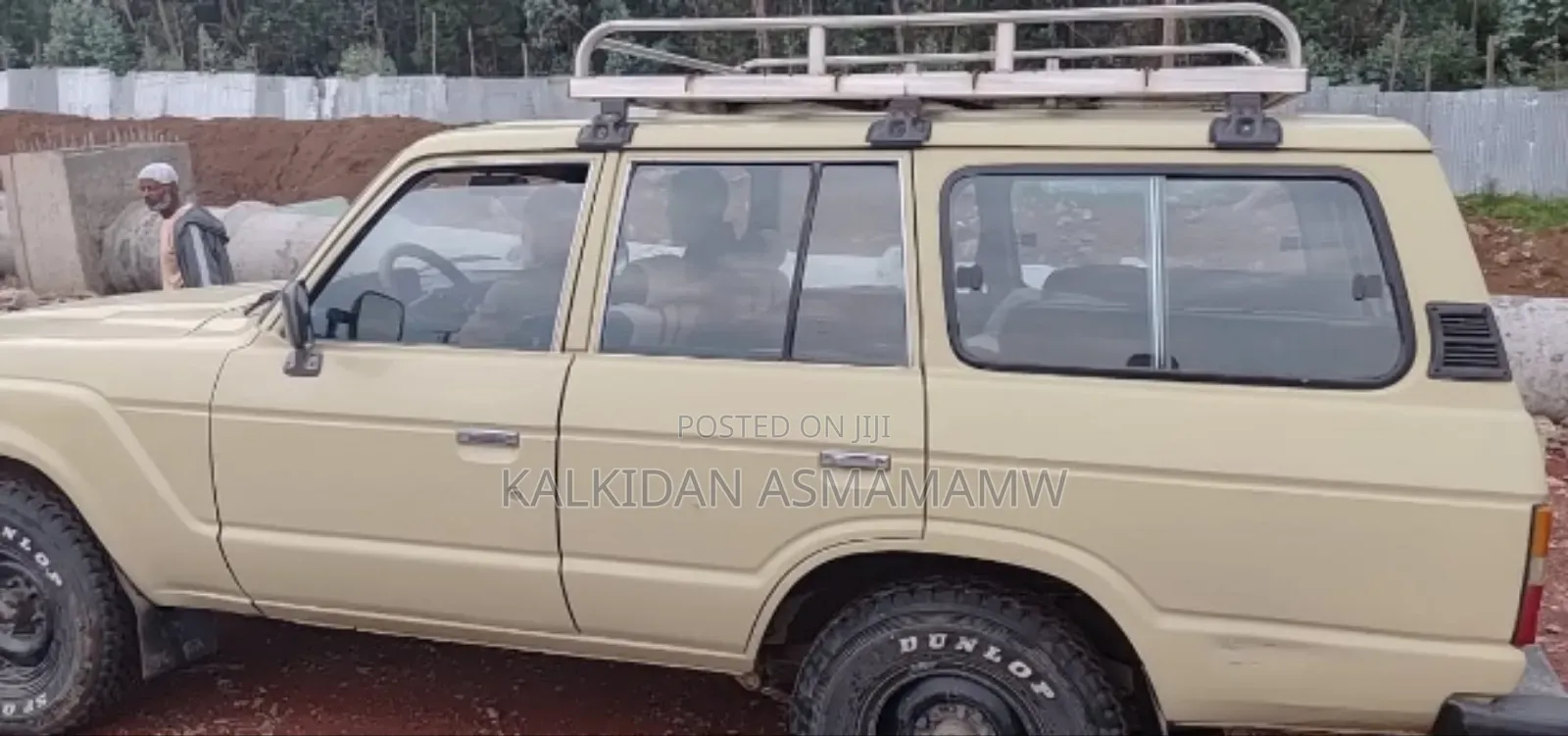Toyota Land Cruiser 1987 White