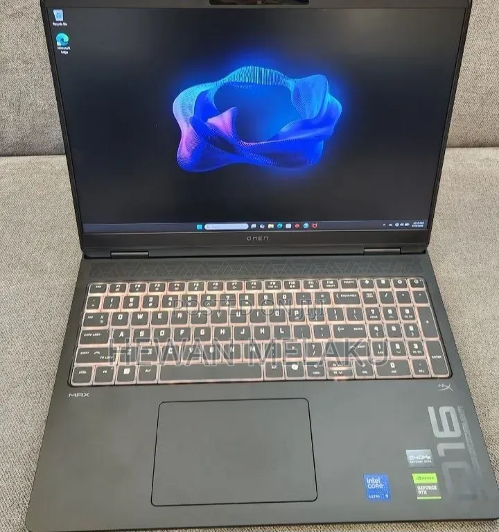 New Laptop HP Omen Max 16 32GB Intel Core Ultra 9 SSD 1T