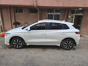 BYD E2 43 kWh 94 hp FWD 2023