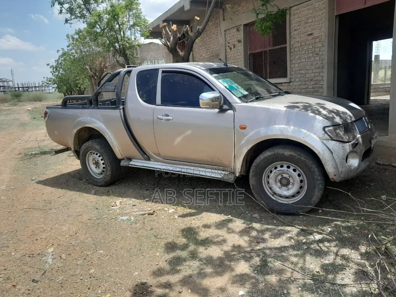 Mitsubishi L200 Club Cab 2.5 136hp 4WD 2007 Silver
