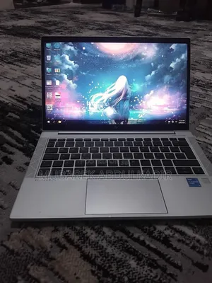 New Laptop HP EliteBook 830 G8 16GB Intel Core i5 SSD 512GB