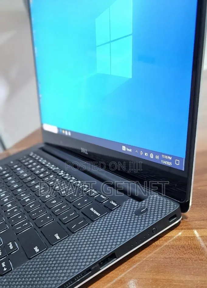 New Laptop Dell XPS 15 16GB Intel Core i7 SSD 512GB