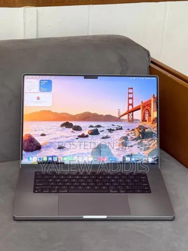 New Laptop Apple MacBook Pro 2021 M1 Max 32GB Apple M1 Max SSD 1T