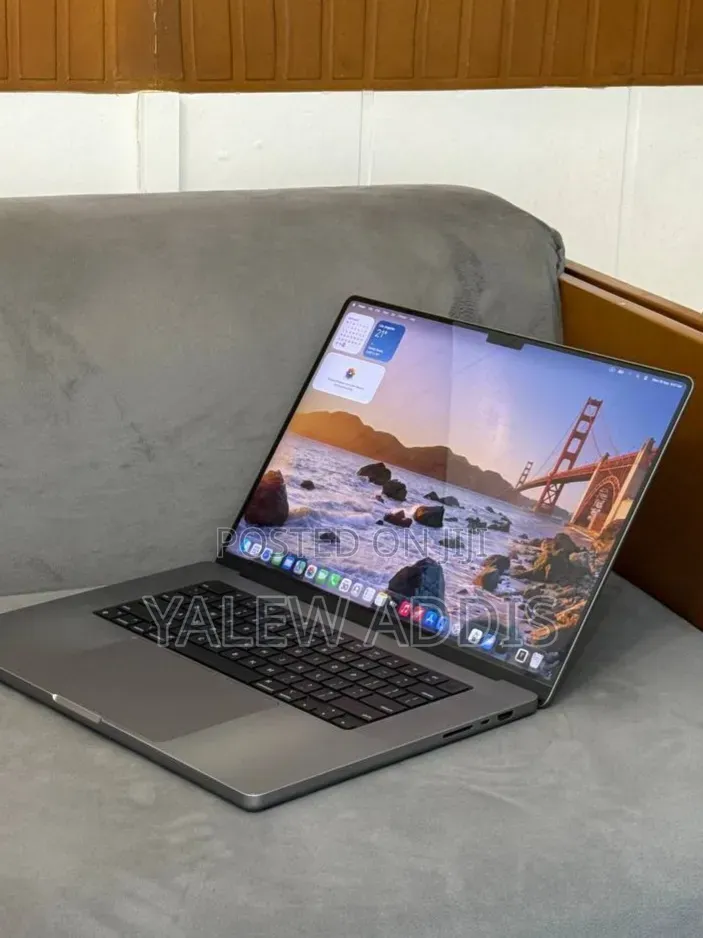 New Laptop Apple MacBook Pro 2021 M1 Max 32GB Apple M1 Max SSD 1T