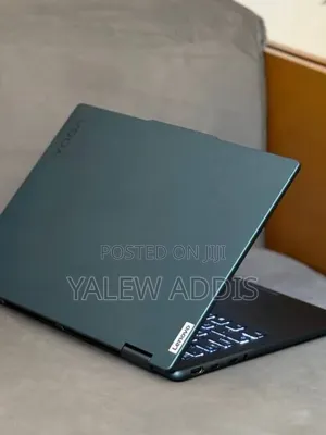 New Laptop Lenovo Yoga 7i 16GB Intel Core i7 SSD 512GB