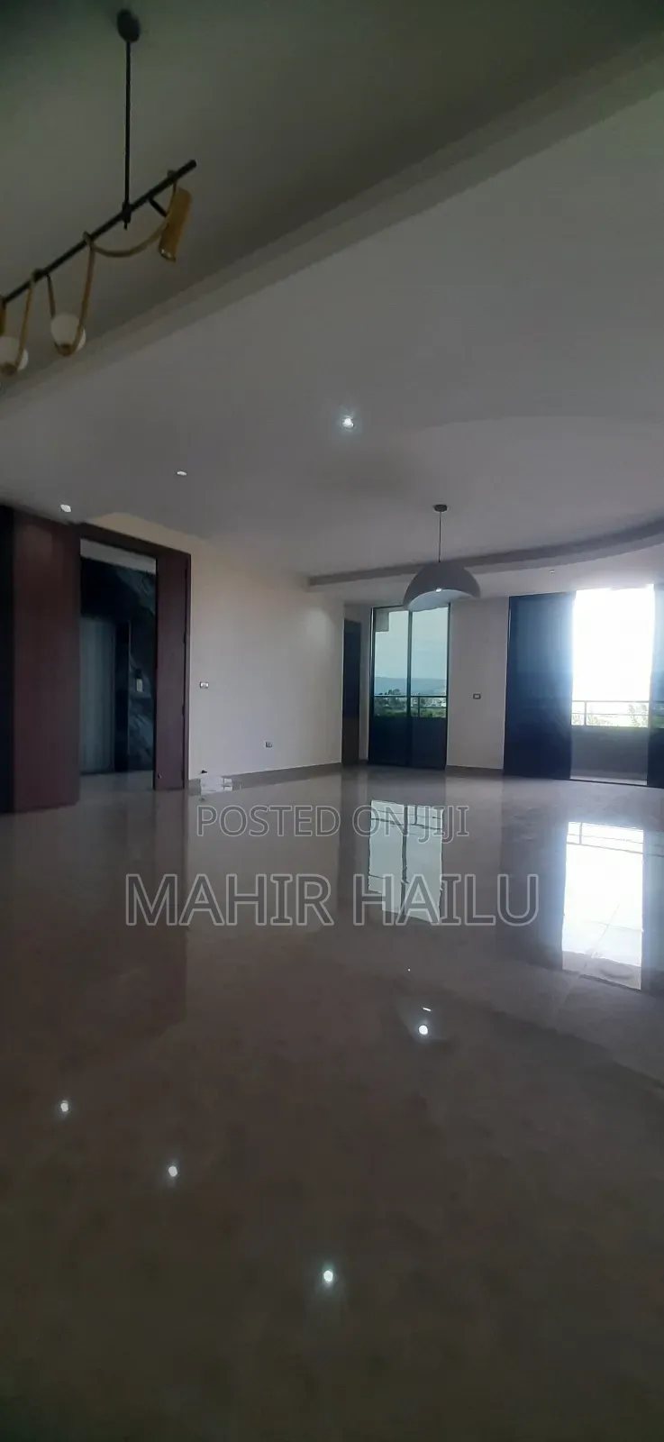 3bdrm Apartment in Real, Bole for rent