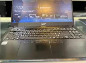 Laptop Acer Aspire 3 4GB Intel Core i3 HDD+SSD 1T