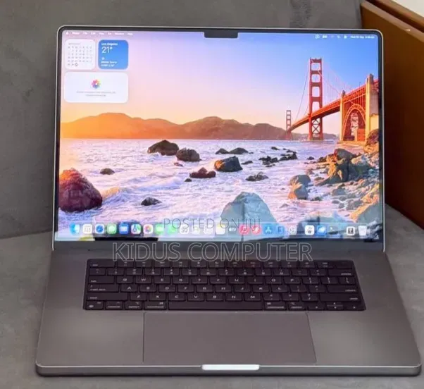 New Laptop Apple MacBook Pro 2021 M1 Max 32GB Apple M1 SSD 1T