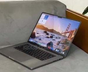 New Laptop Apple MacBook Pro 2021 M1 Max 32GB Apple M1 SSD 1T