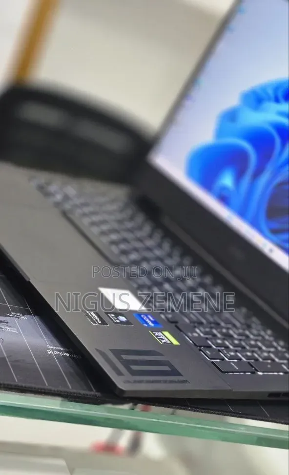 New Laptop HP Omen 16 16GB Intel Core i9 SSD 512GB