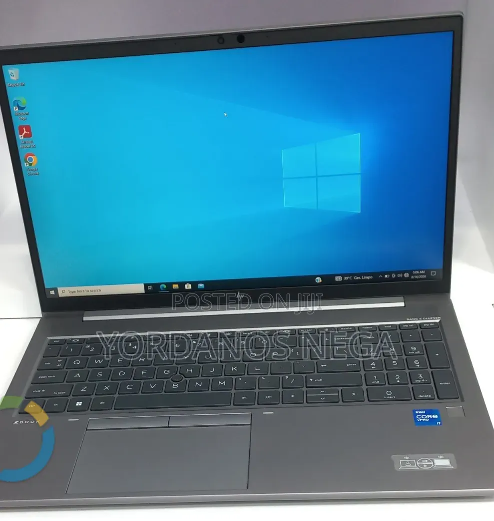 New Laptop HP ZBook Firefly G8 16GB Intel Core i7 SSD 512GB