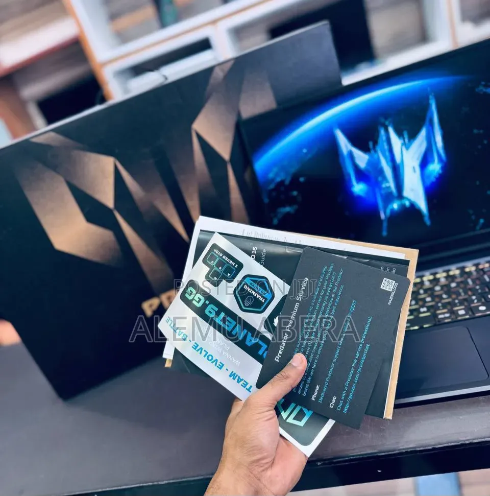New Laptop Acer Predator Helios Neo 16 16GB Intel Core i9 SSD 1T