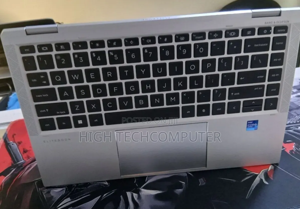 New Laptop HP EliteBook 1040 G8 32GB Intel Core i7 SSD 512GB
