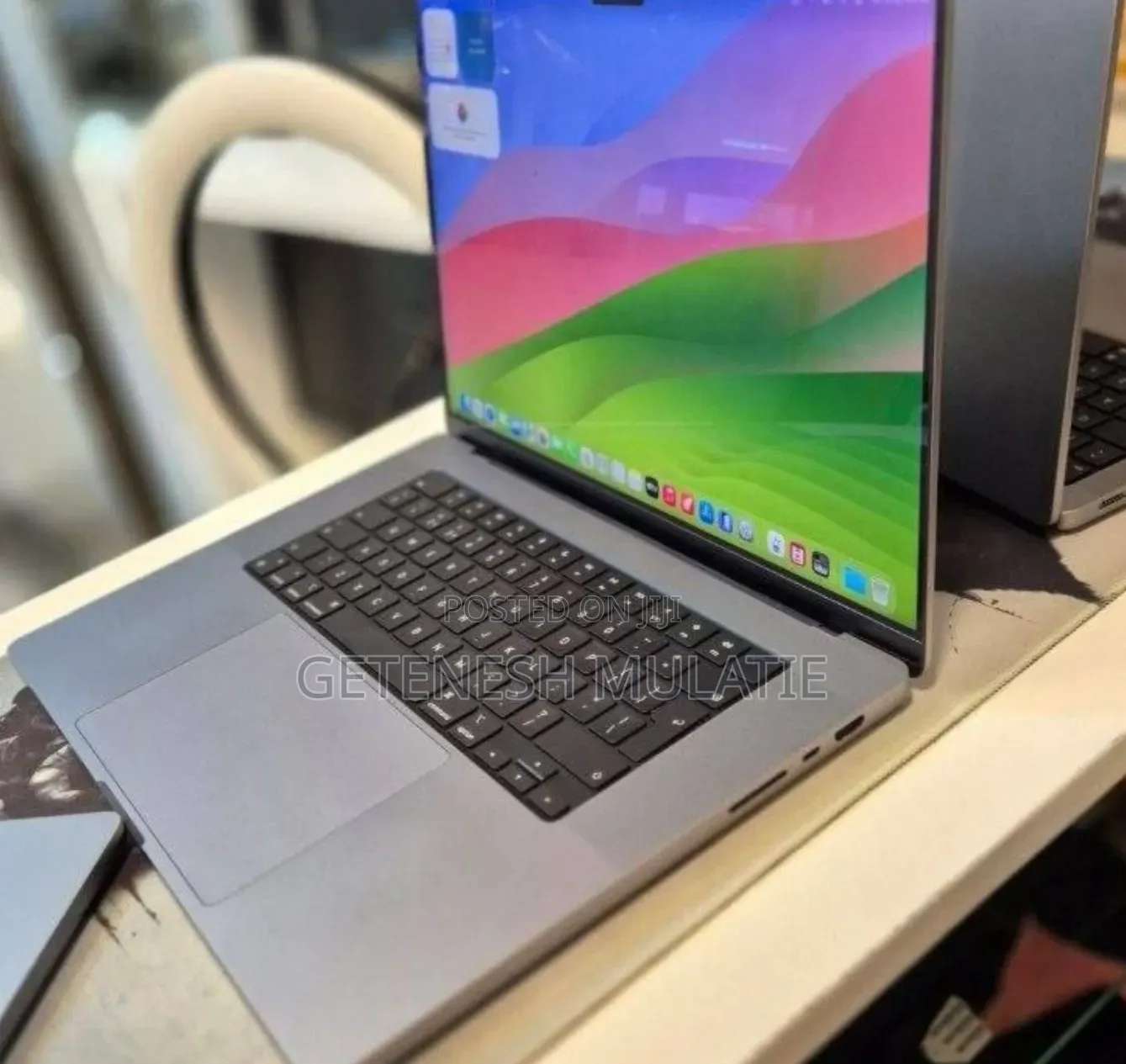 New Laptop Apple MacBook Pro 32GB Apple M1 Pro SSD 512GB
