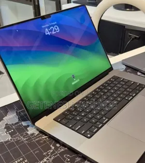 New Laptop Apple MacBook Pro 32GB Apple M1 Pro SSD 512GB