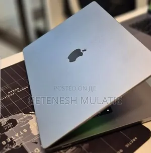 New Laptop Apple MacBook Pro 32GB Apple M1 Pro SSD 512GB
