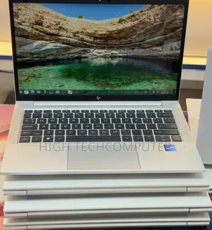 New Laptop HP EliteBook 830 G8 8GB Intel Core i7 SSD 512GB