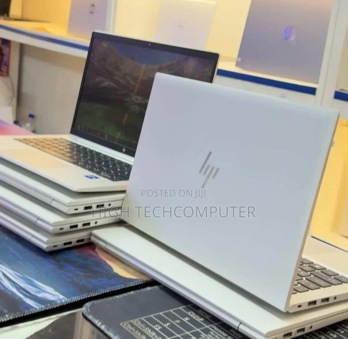 New Laptop HP EliteBook 830 G8 16GB Intel Core i5 SSD 512GB