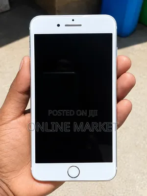 New Apple iPhone 7 Plus 32 GB Silver
