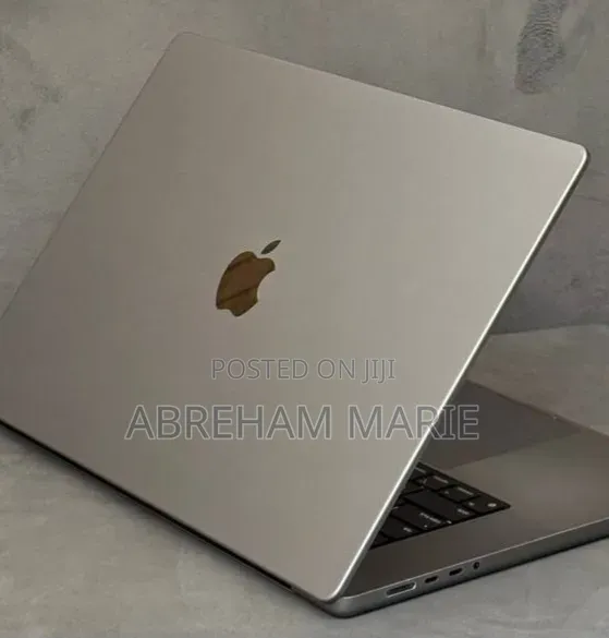 New Laptop Apple MacBook Pro 2021 M1 16GB Apple M1 Pro SSD 512GB