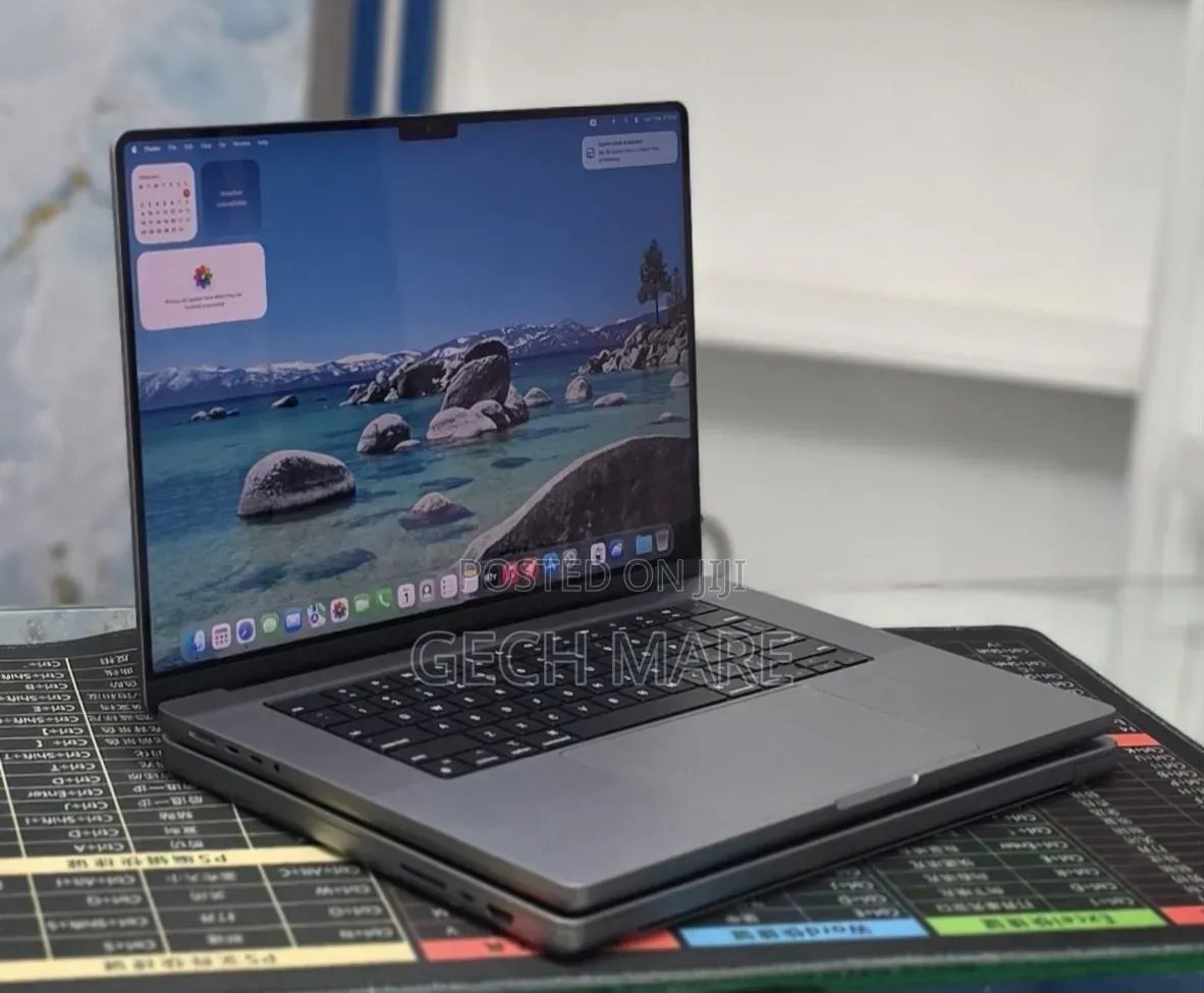 New Laptop Apple MacBook Pro 2021 M1 Max 32GB Apple M1 Max SSD 1T