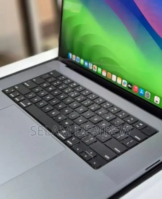 New Laptop Apple MacBook Pro 2021 M1 Max 64GB Apple M1 Max SSD 1T