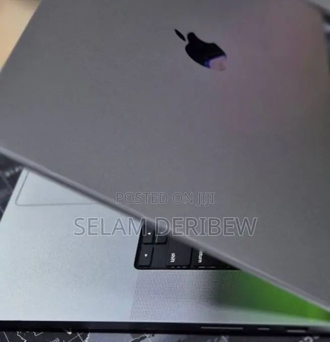 New Laptop Apple MacBook Pro 2021 M1 Max 64GB Apple M1 Max SSD 1T