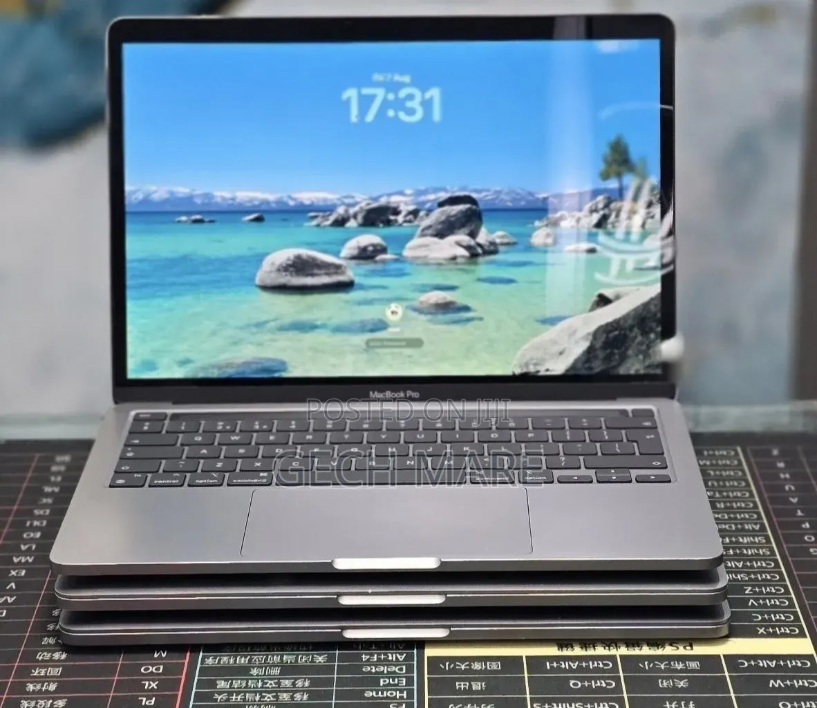 New Laptop Apple MacBook Pro 2020 M1 8GB Apple M1 Pro SSD 512GB