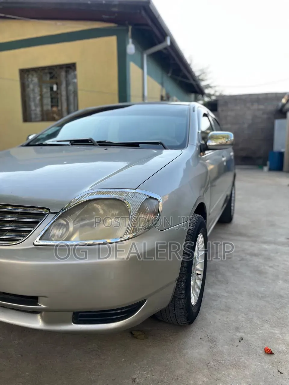 Toyota Corolla Sedan Automatic 2003 Silver