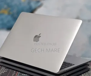 New Laptop Apple MacBook Pro 2020 M1 8GB Apple M1 Pro SSD 512GB