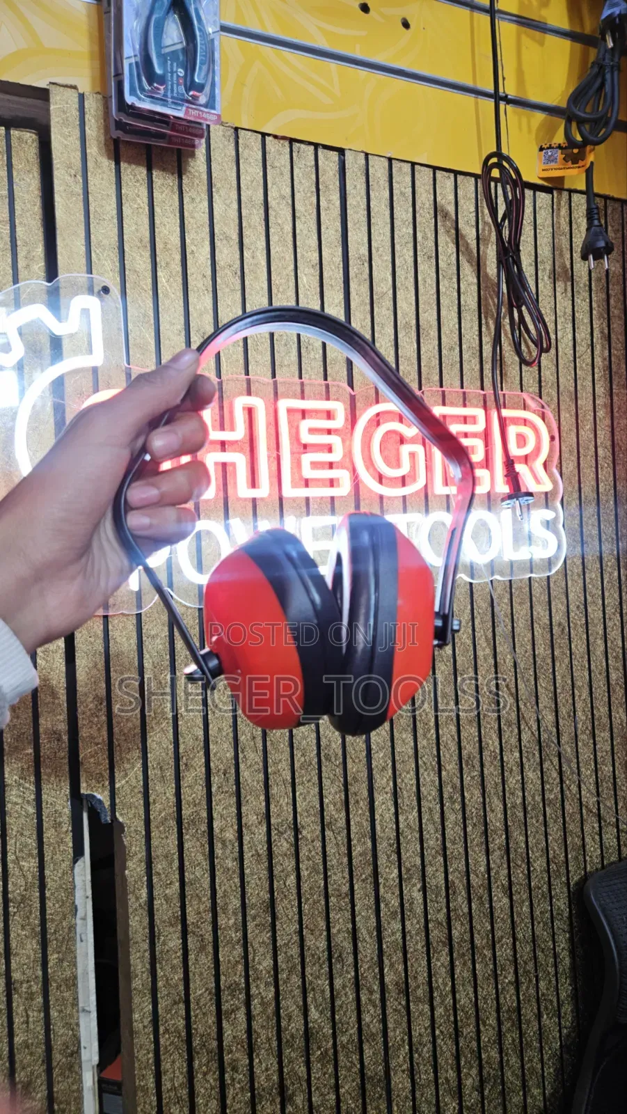 Noise Canceling Headgear | የድምፅ መከላከያ የጆሮ ማዳመጫ