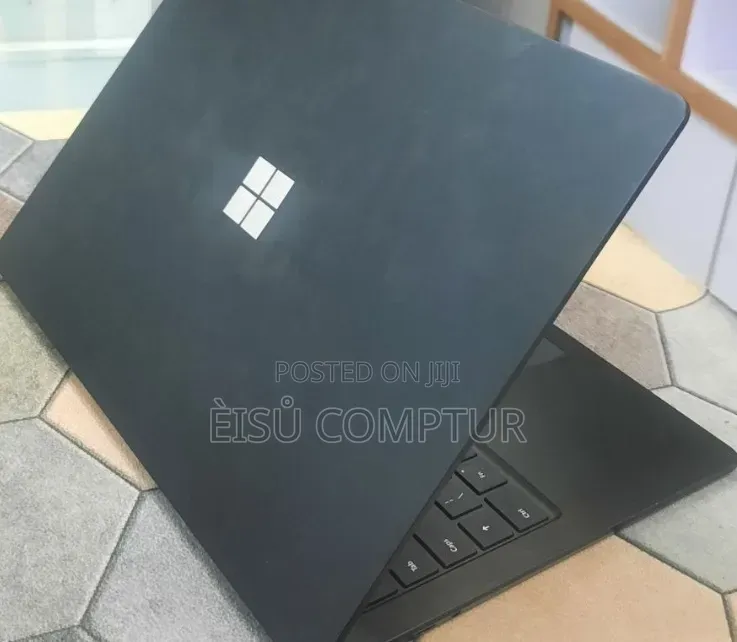 New Laptop Microsoft Surface Laptop 4 16GB Intel Core i7 SSD 512GB