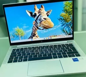 New Laptop HP EliteBook 830 G8 16GB Intel Core i5 SSD 512GB
