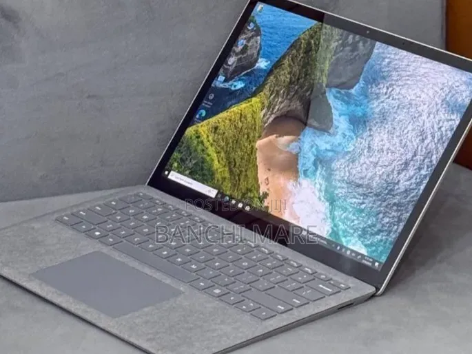 New Laptop Microsoft Surface Laptop 3 16GB Intel Core i7 SSD 512GB