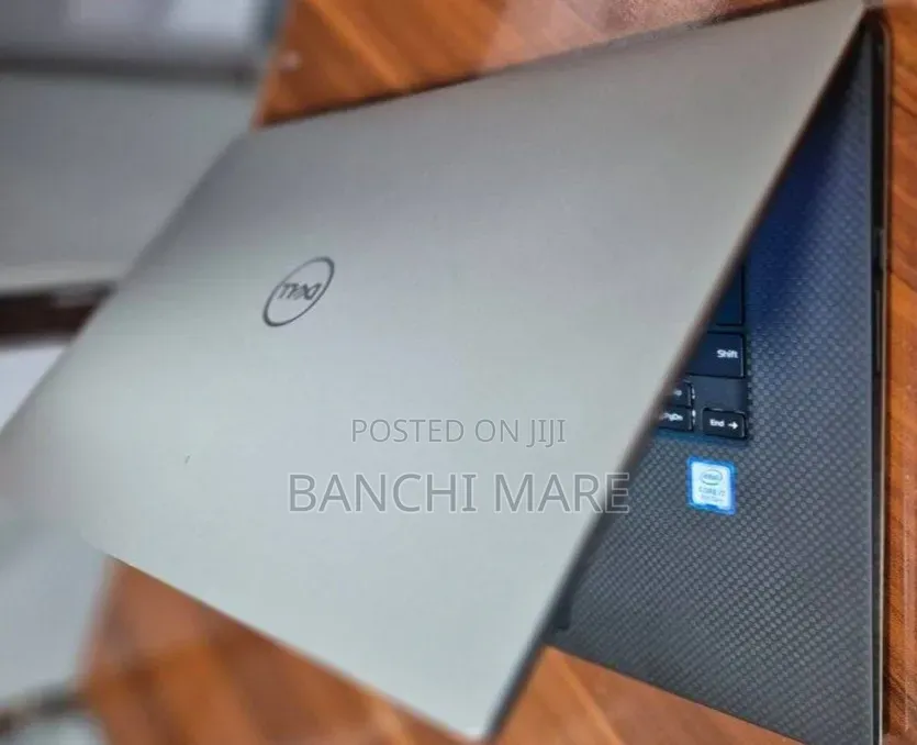 New Laptop Dell XPS 15 16GB Intel Core i7 SSD 512GB