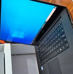 New Laptop Dell XPS 15 16GB Intel Core i7 SSD 512GB