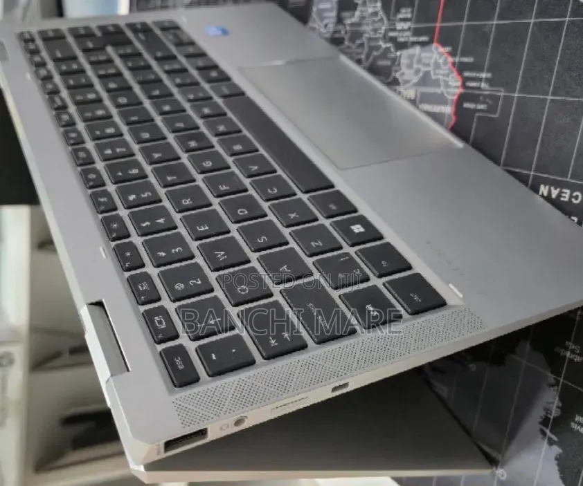 New Laptop HP EliteBook 1040 G8 16GB Intel Core i5 SSD 512GB