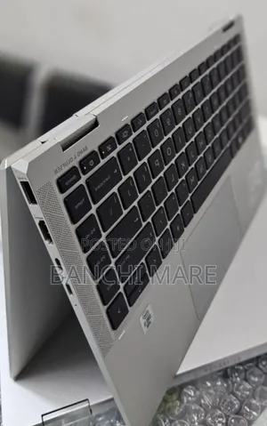 New Laptop HP EliteBook 1040 G8 16GB Intel Core i5 SSD 512GB