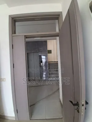 3bdrm Apartment in Murgat, Gullele for sale
